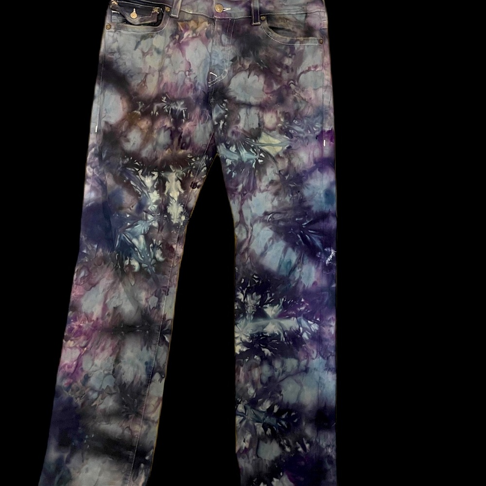 Men’s true religion relaxed fit jeans size 34